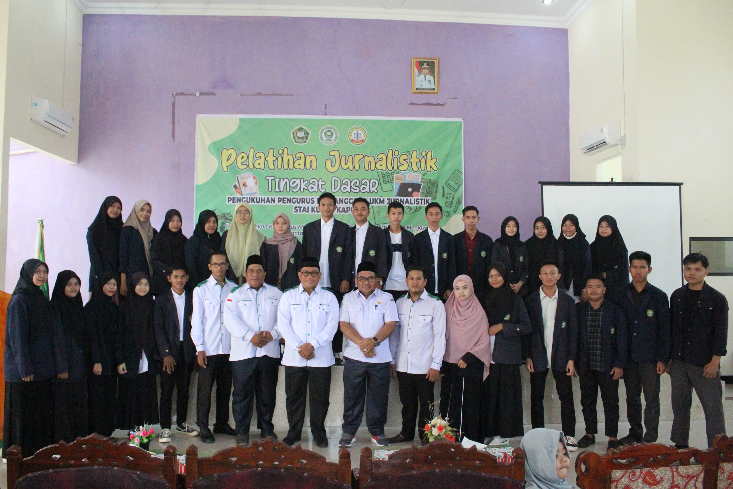 Gelar Pelatihan Jurnalistik, STAI Kuala Kapuas Undang Narasumber Jurnalis Senior Kapuas