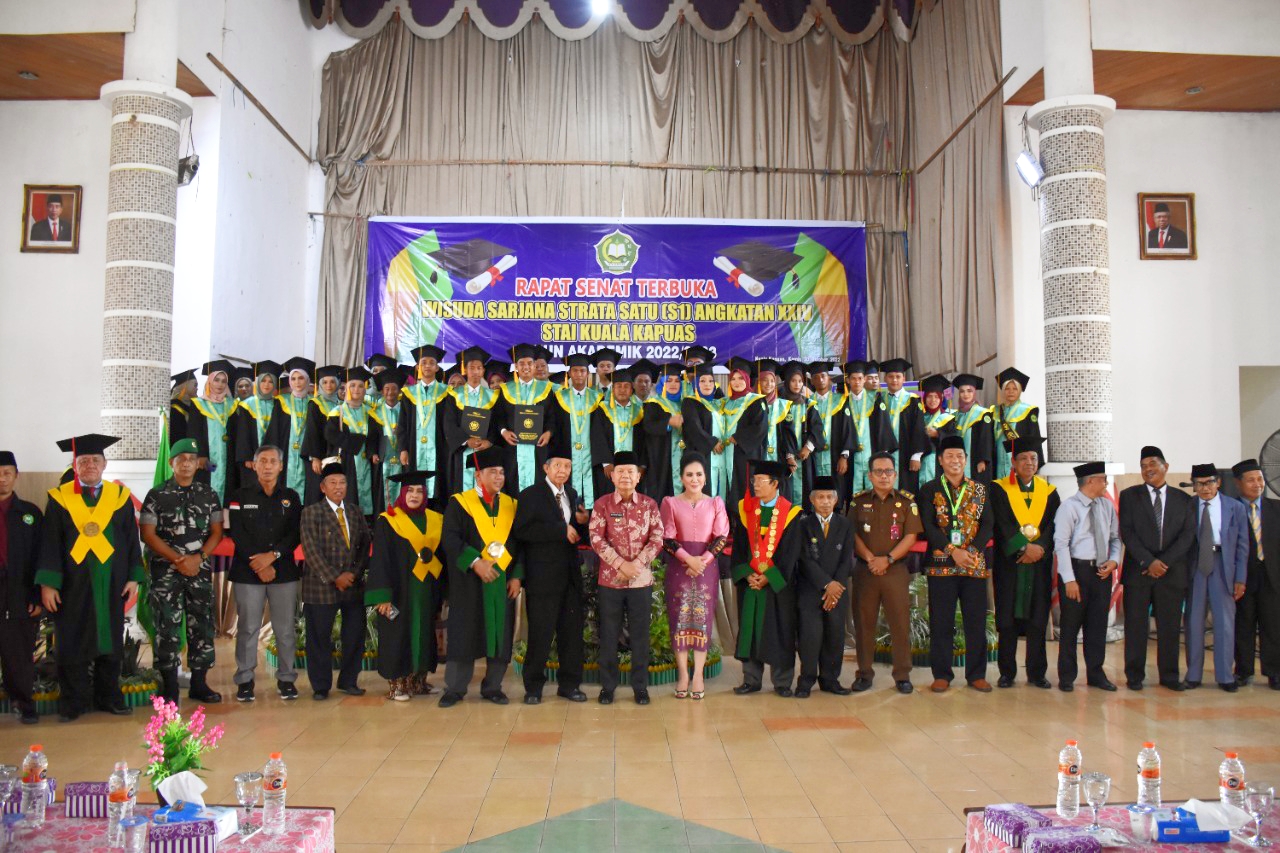Bupati Kapuas Ben Brahim S Bahat Hadiri Yudisium Ke 24 STAI Kuala Kapuas