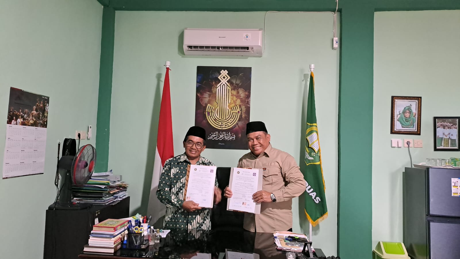 STAI Kuala Kapuas dan Yayasan Wakaf Imaduddin Kalimantan Barat Teken MoU Tri Dharma Perguruan Tinggi